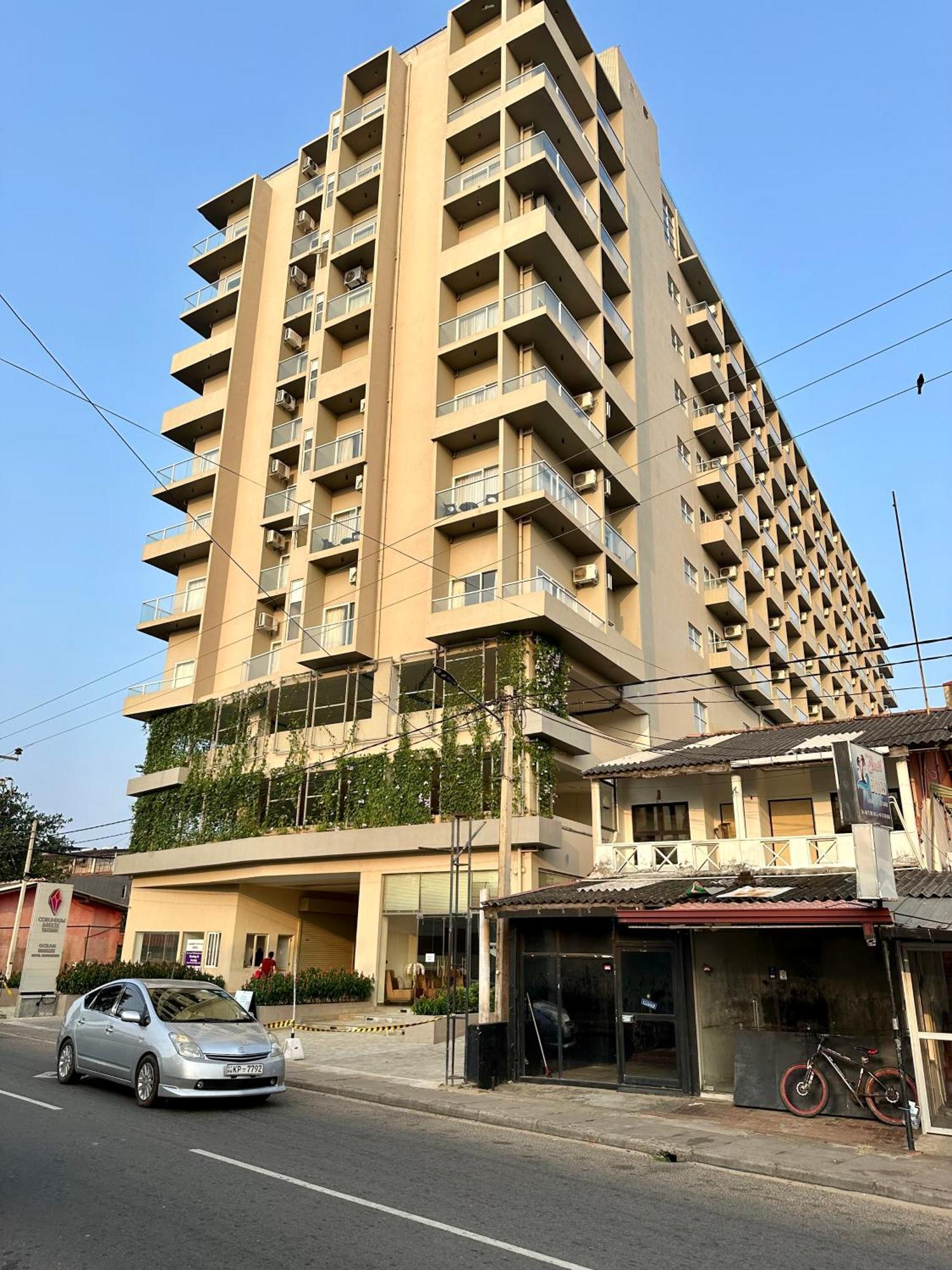 Ocean Breeze Hotel Residencies Britlanka Apartments Negombo Exterior photo